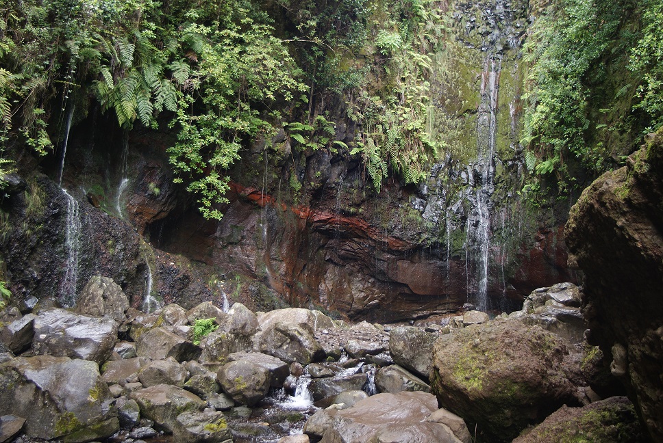 25 Водопадов - Мадейра