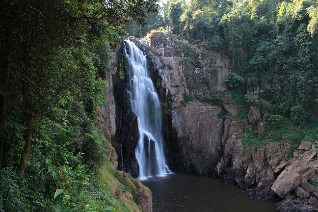 haew-narok-waterfall